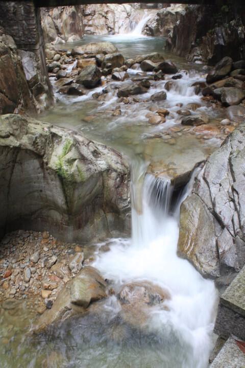 温馨小屋逃离